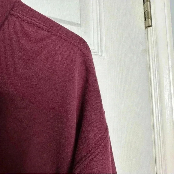 Gildan Hockey Mom Hoodie Burgundy Size Medium - Picture 14 of 16